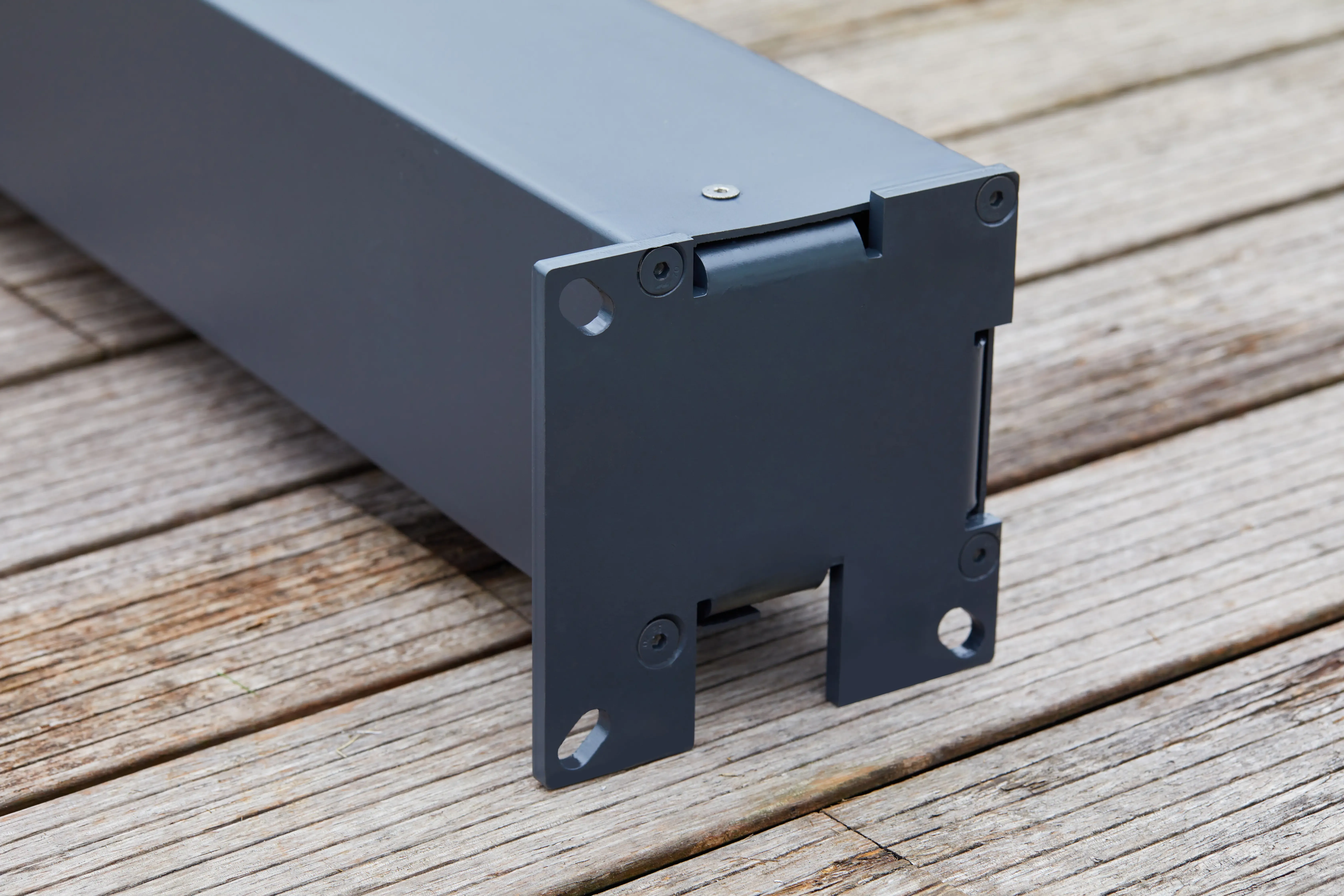Commercial-grade aluminum